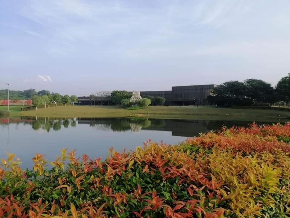 Homestay Greenway Pasir Gudang Eksteriør billede